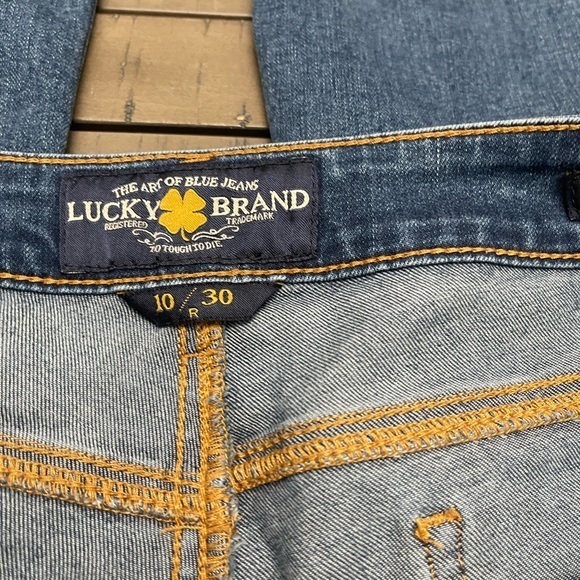 Lucky brand-jean size 10 Waist 31 inseam - Picture 3 of 14